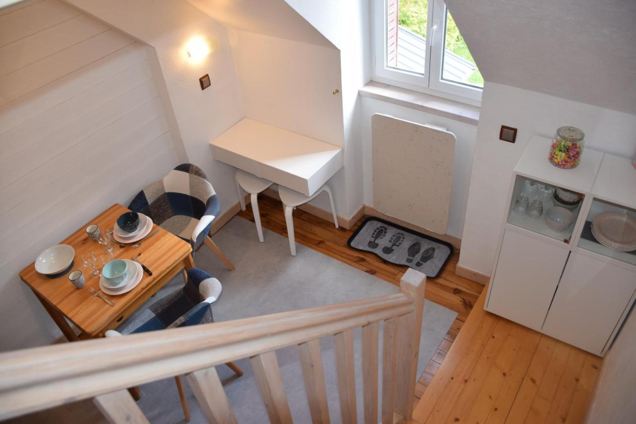Petit Duplex De Charme Sous Les Toits Du Mont-Dore Экстерьер фото